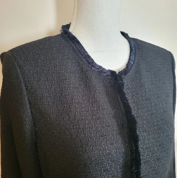 St. John Collection Boucle Wool Blend Fringe-Trim Blazer Black Navy Size 10 - Picture 6 of 12